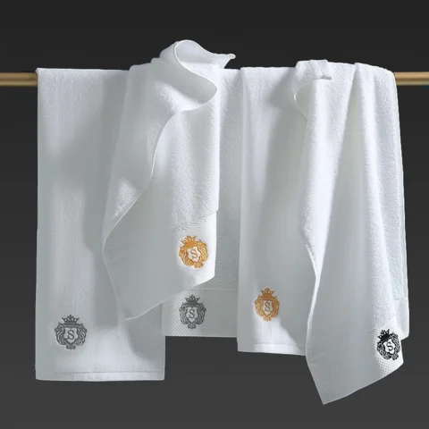 Customized 100% Cotton Terry Luxury Bath Towels Solid Color White Hotel Towels Embroidered Logo Knitted Disposable Towel Sets
