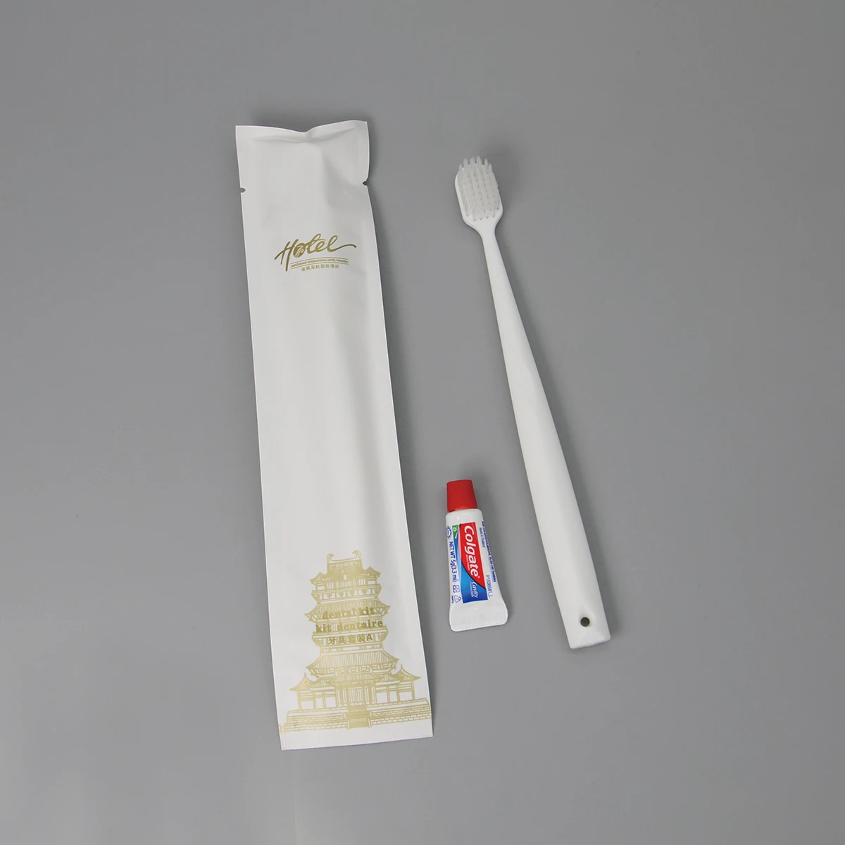 Factory Price One-stop Customized Logo 5 Star Luxury Pcr Disposable Hotel Cleaning Toiletries Amenities Set