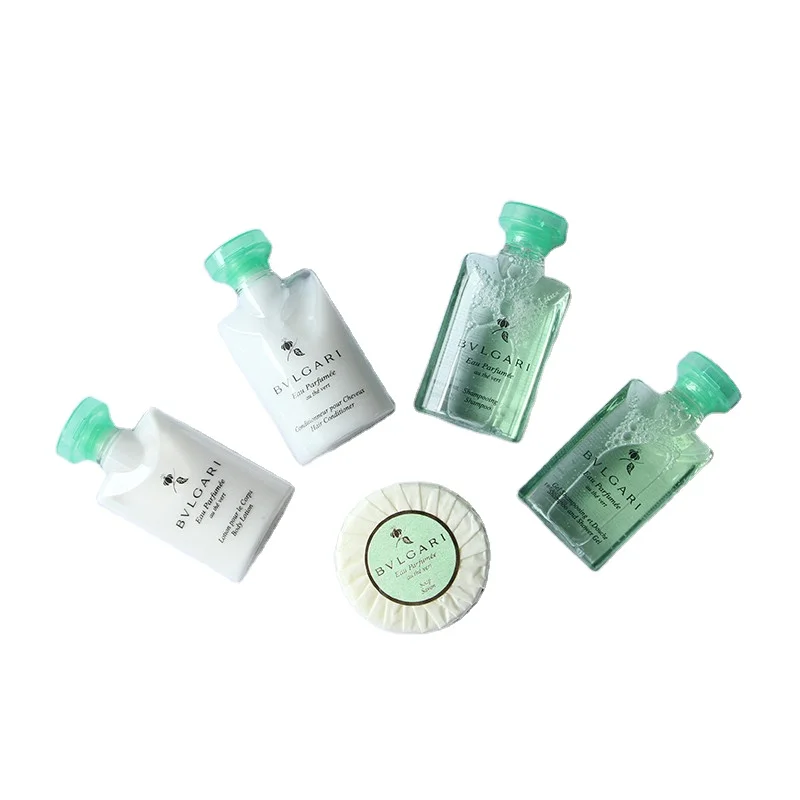 High Quality 5 Star Cheap Yangzhou Bathroom Supplies Luxury Disposable Shampoo Bottles Hotel Amenities Kit
